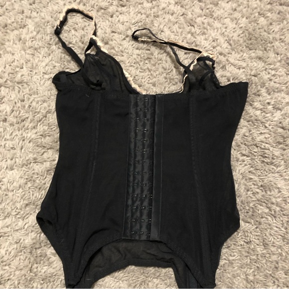 Adore Me Lingerie Set - Picture 4 of 4